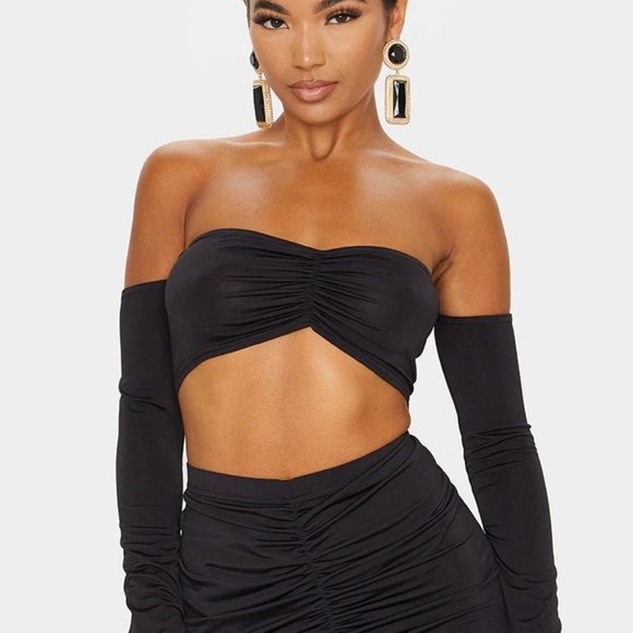 Pretty Little Thing Off Shoulder Crop Top - Picture 1 of 4